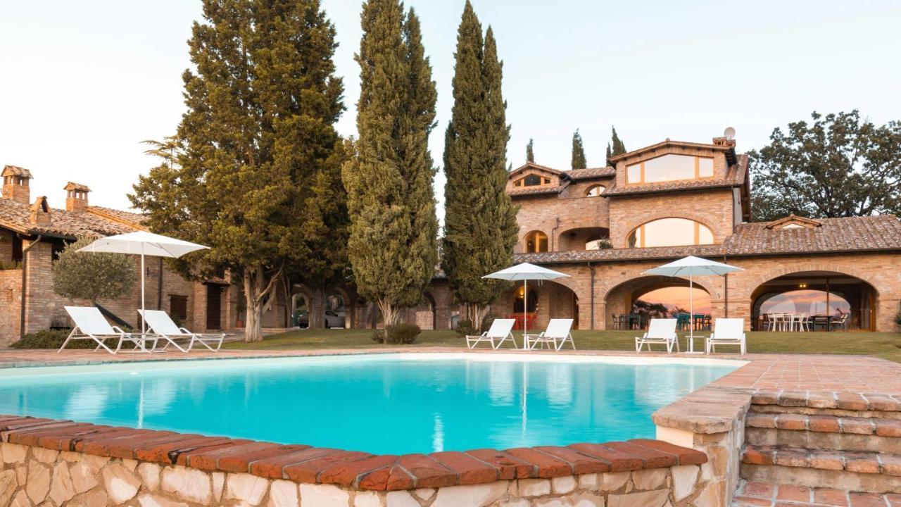 Bed and Breakfast Miataland Collazzone Екстер'єр фото